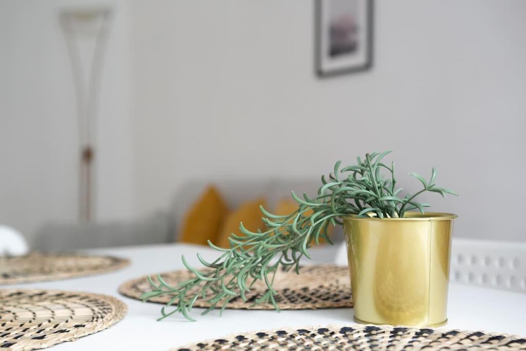 A Comfortable Apartment For You In San Lorenzo Roma Eksteriør bilde